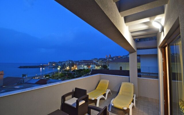 Royal Sea House