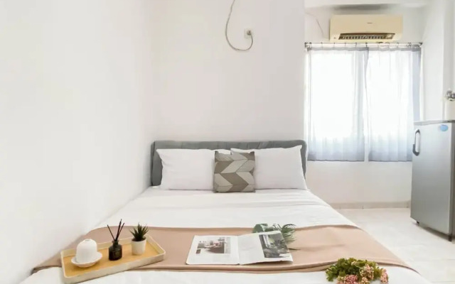 Basic Studio Apartment At Margonda Residence 1