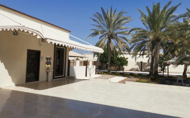 بيت العز السياحي Al-Ezz Tourist House