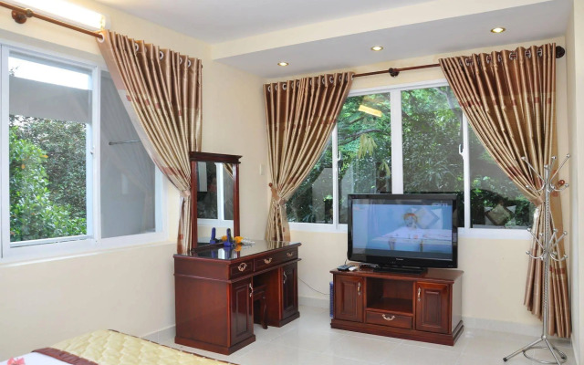 Lam Son Deluxe Apartments