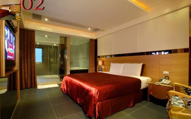 WE Motel
