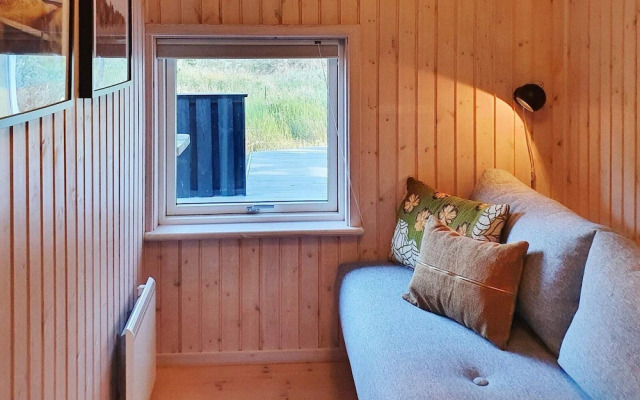 6 Person Holiday Home in Albaek
