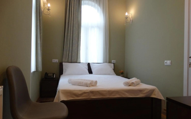 Hotel Boutique IVERIA