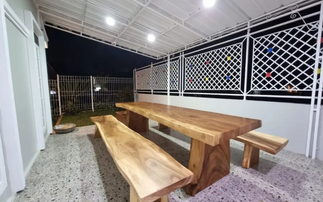 Villa Kota Bunga Anyelir