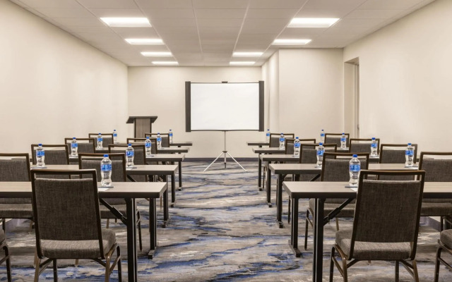Fairfield Inn & Suites By Marriott Rockaway