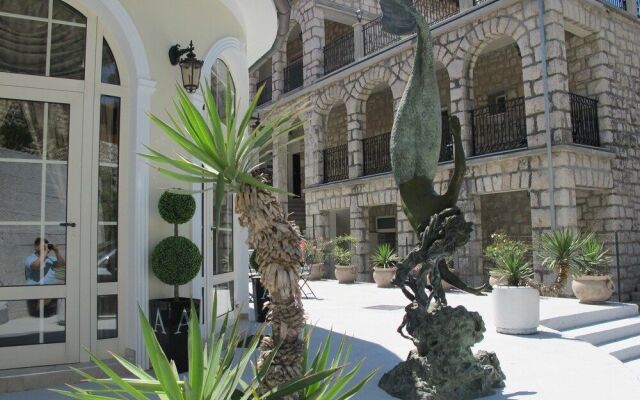 Integrated Hotel Arbia-Margita