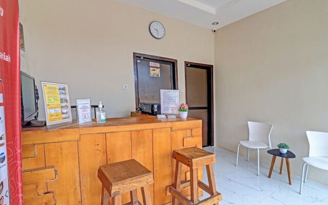 OYO 91022 STeZe Homestay Syariah