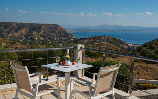 Lenikos Resort