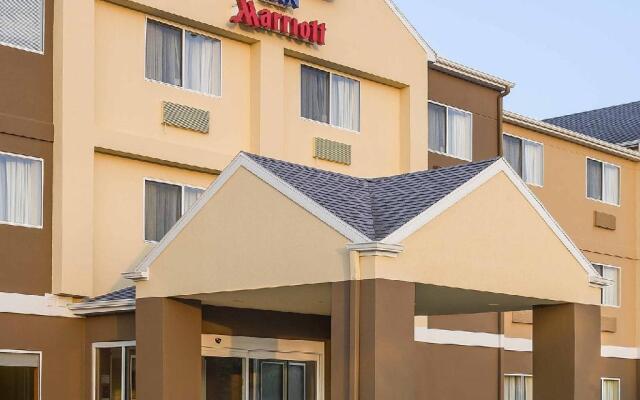 Fairfield Inn & Suites Holland
