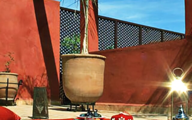 Riad Honey