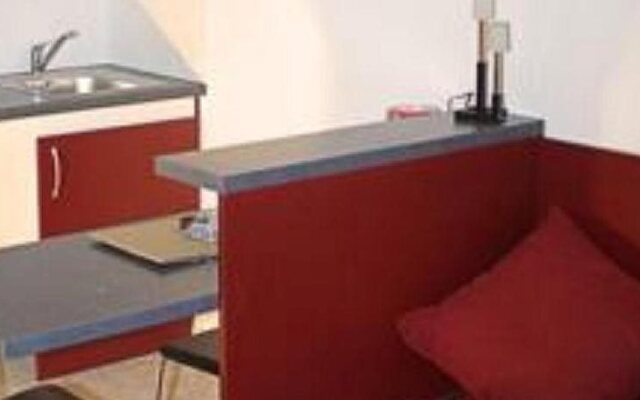 Bed In City - Le Virgile