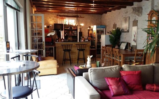 Felicidade Hostel
