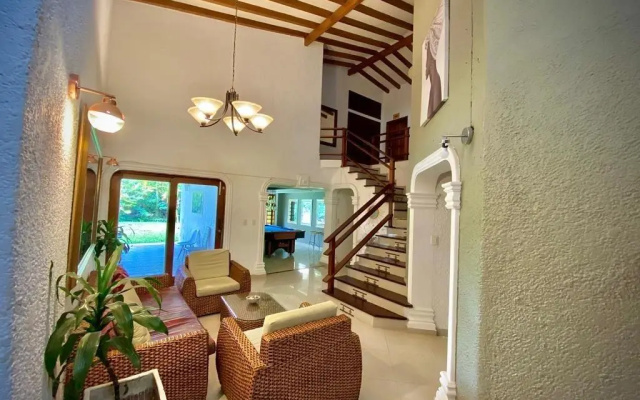 Luxury Villa In Provenza