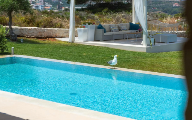 Villa Elias