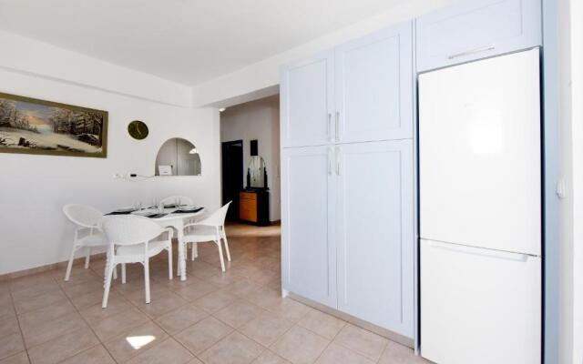 Villa Irilena - 4Bdr Beach House