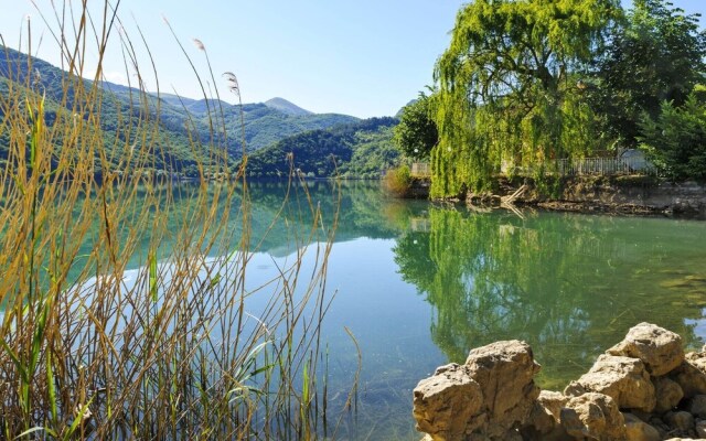 Countryside Holiday Home in Scanno near Museo Della Lana