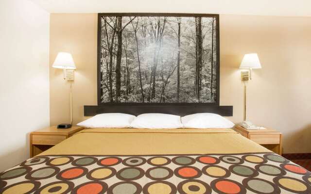 Super 8 by Wyndham Lexington VA