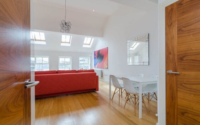 8 Fitzrovia