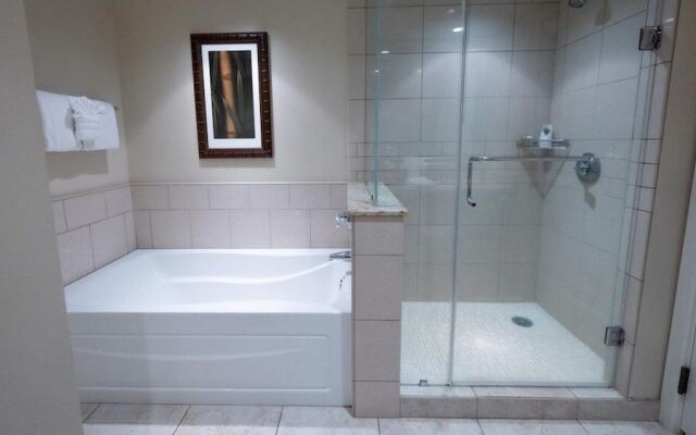 Maui Westside Properties: K301 Amazing 2 Bed W/bbq 2 Bedroom Condo
