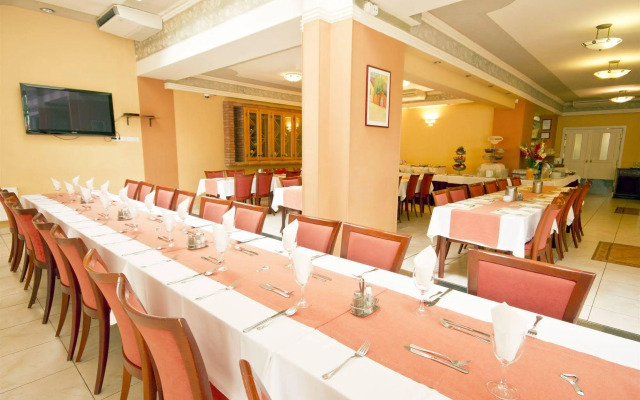 Alfa Art Hotel