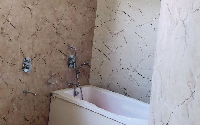 Hotel Natraj & Resort