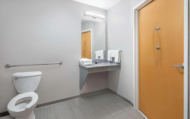 Baymont by Wyndham San Antonio Airport