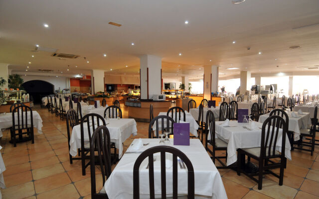 Отель Paradise Park Fun Lifestyle