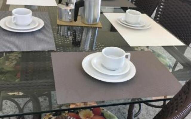 4 Ilhas, 2 Suites, 2 Garagens