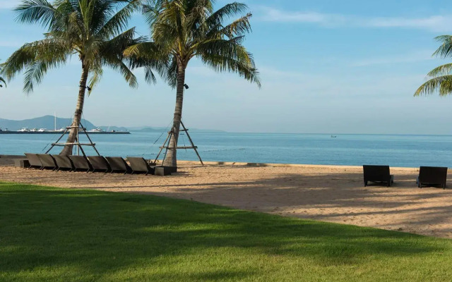 White Sand Beach Residences Pattaya