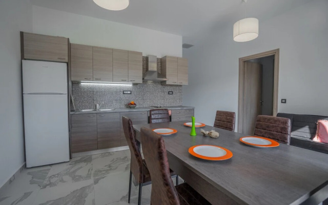 Katsaros Deluxe Apartments