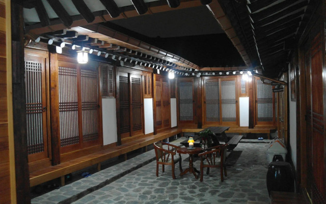 Bibimbap Guesthouse