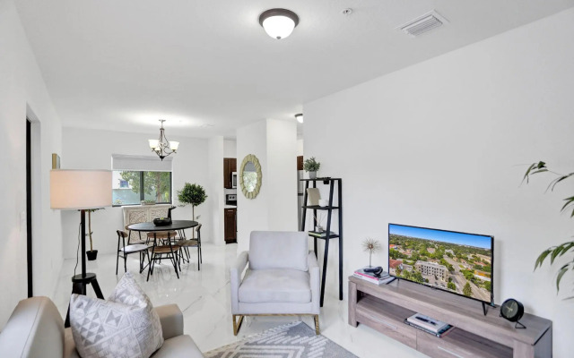 Renzzi Wynwood Apartments