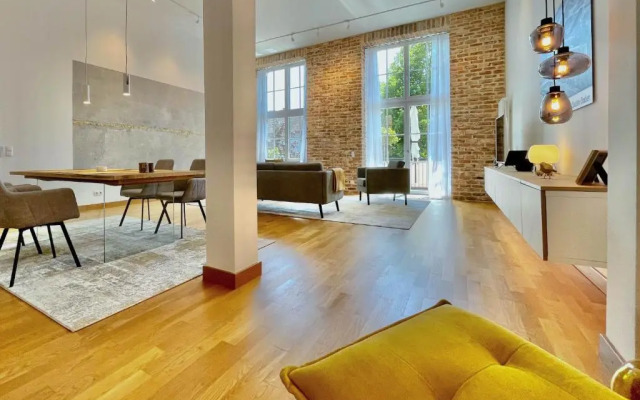 THE LOFT 6/10 UG (haftungsbeschränkt)
