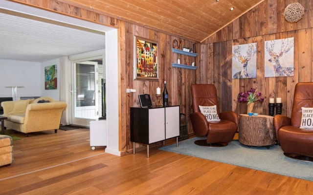 6 Person Holiday Home in Ulfborg