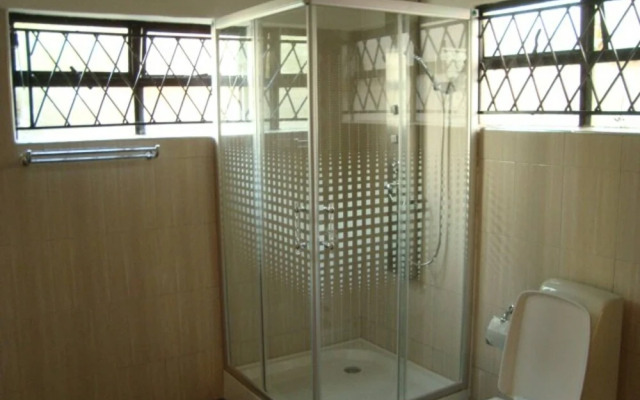 Soho Greens Apartments Apt 1