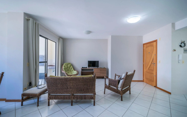 Aluguel Apartamento 2 quartos 100m Mar Bombas/SC
