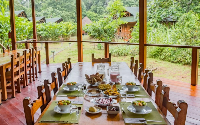 Ñape Lodge