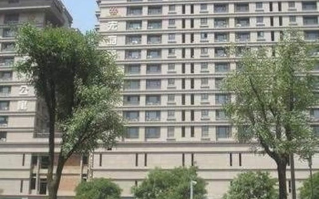 Qingdao Zhongyang Business Hotel