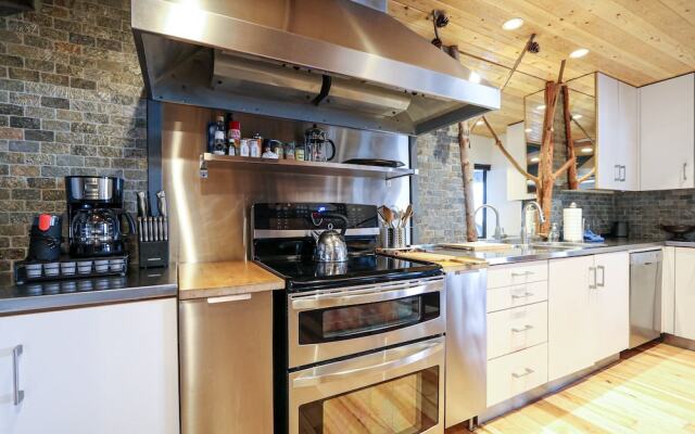 Bigwood 072 - One Bedroom Condo