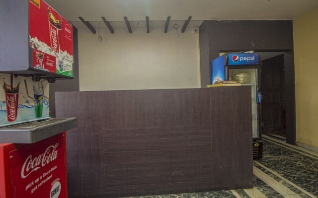 OYO 13521 Sudhriti Hotel