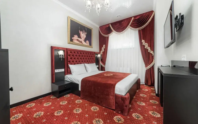 Livadia Apartments