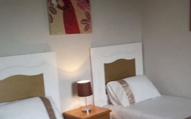 The Drovers Inn Hotel & Bluebell Bar and Grill