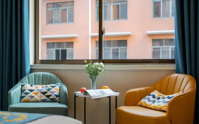 M·Time Apartment Hotel (Foreign Language)