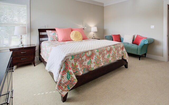 Magnolia Bay 8585