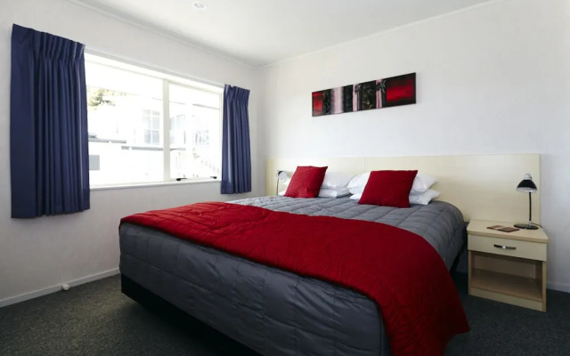 Paihia Apartments