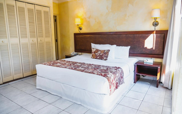 Buganvillas Hotel Suites & Spa