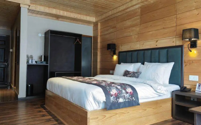 Mount Bayul Shangri-La Resort