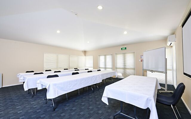 Auckland Airport Lodge