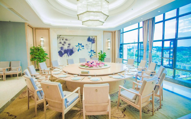 Jade Intercontinental Hotel