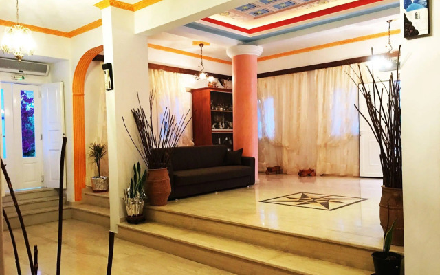 Hotel Lodos